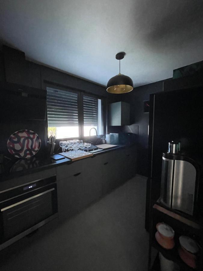 Appartement De Caractere Avec Jacuzzi Fréjus Exteriér fotografie