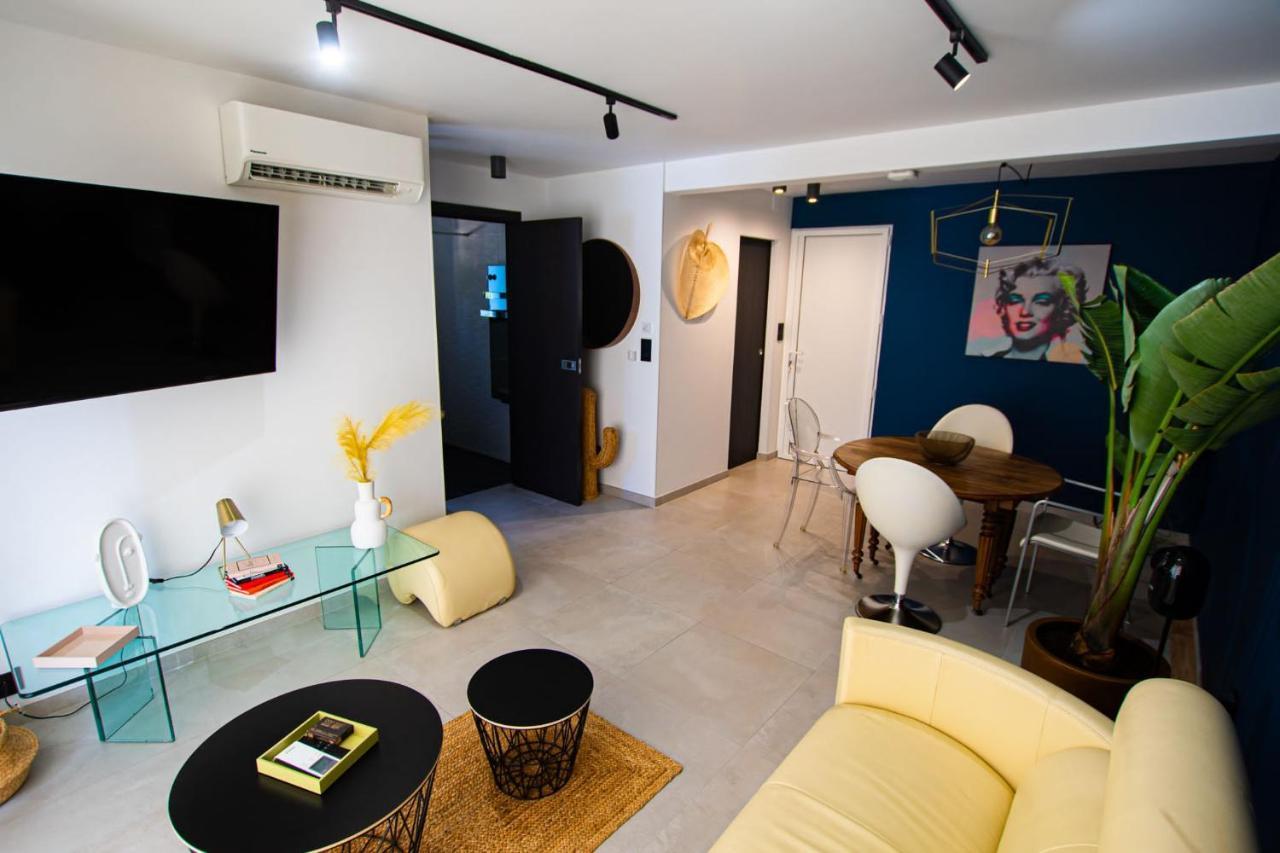 Appartement De Caractere Avec Jacuzzi Fréjus Exteriér fotografie
