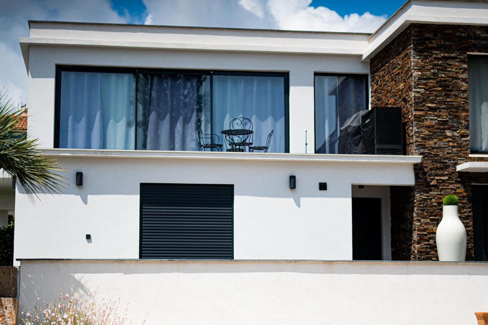 Appartement De Caractere Avec Jacuzzi Fréjus Exteriér fotografie